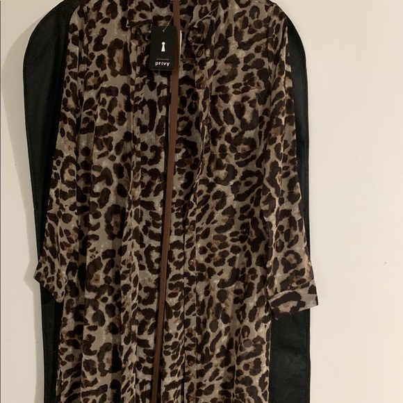 Leopard Sheer Duster - Picture 4 of 7